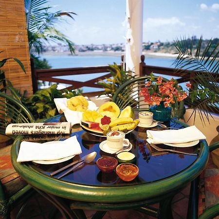 Tamarind Village Hotel Apartments มอมบาซา ภายนอก รูปภาพ