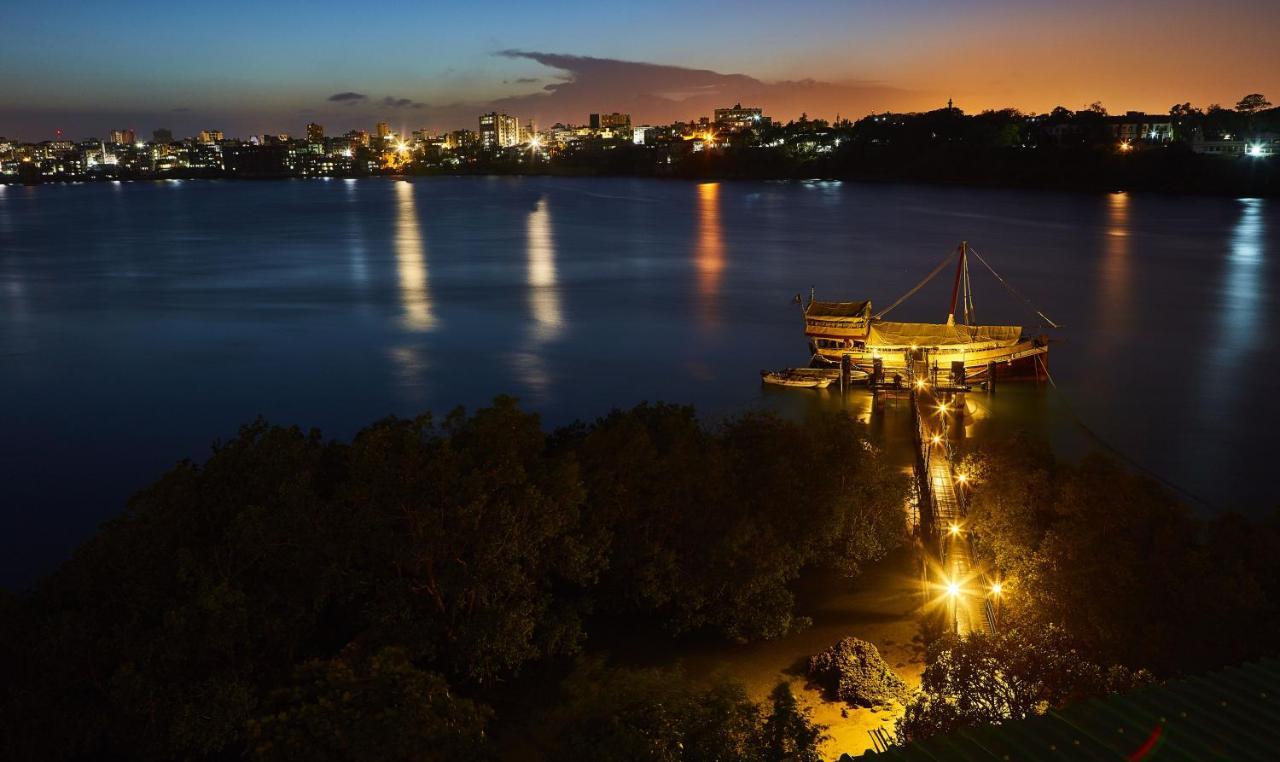 Tamarind Village Hotel Apartments มอมบาซา ภายนอก รูปภาพ