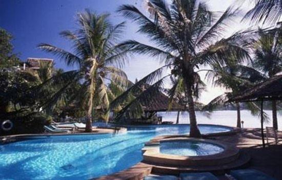 Tamarind Village Hotel Apartments มอมบาซา ภายนอก รูปภาพ