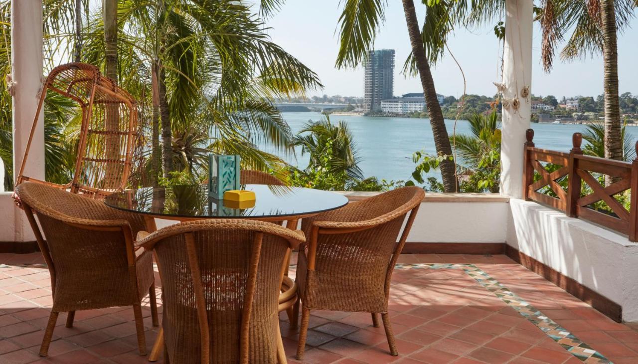 Tamarind Village Hotel Apartments มอมบาซา ภายนอก รูปภาพ